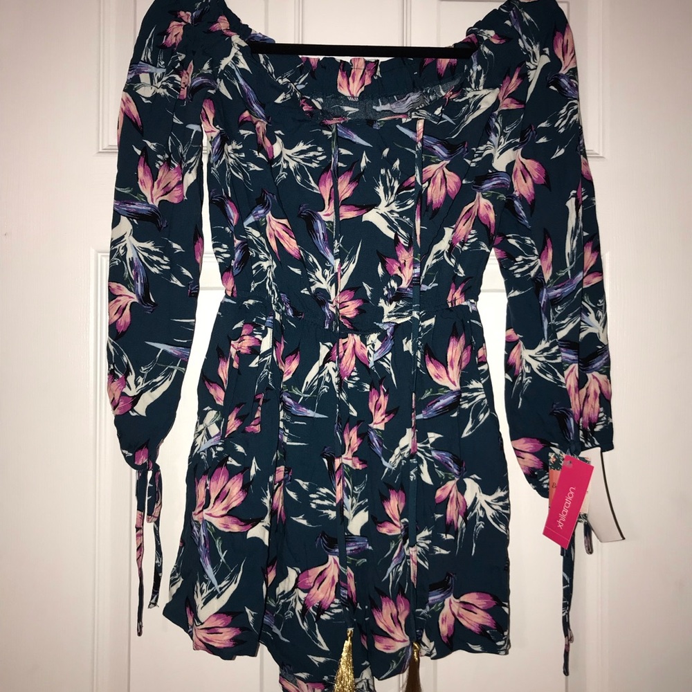 Floral Print Romper - M